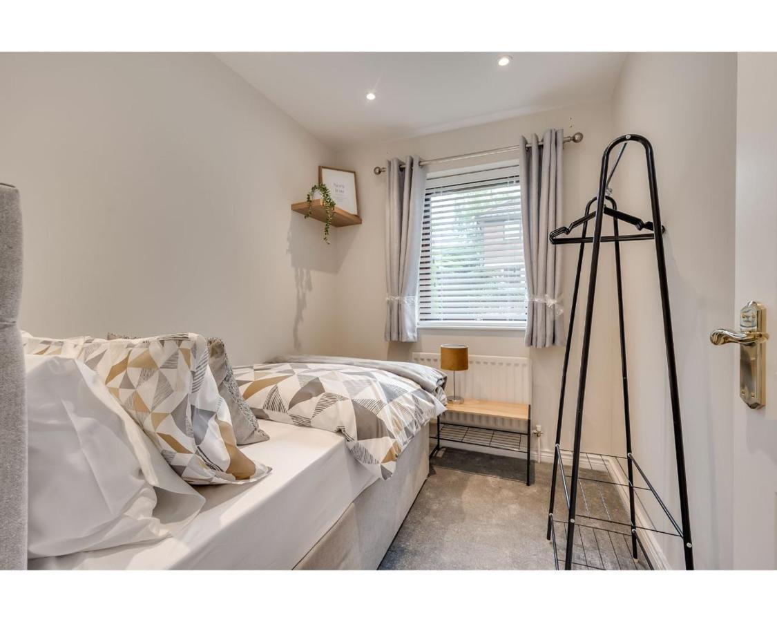 Central Belfast Apartments Windsor ภายนอก รูปภาพ
